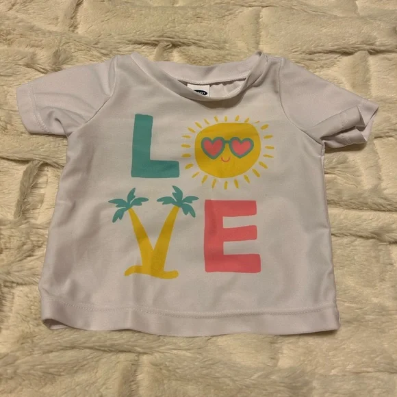 Old Navy 2-Piece Swimsuit and Sun Hat for Baby - Size 3-6M - Picture 2 of 9